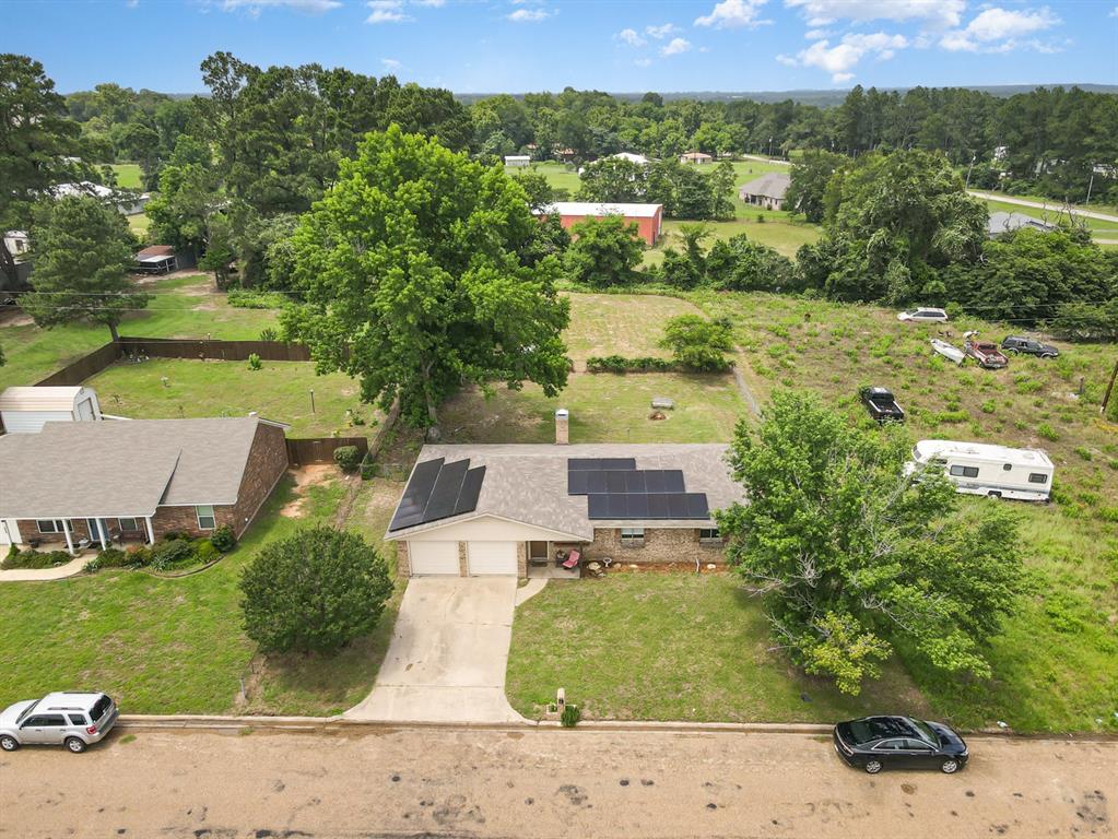 109 Carroll Drive Athens, TX 75752 - Photo 2 of 40