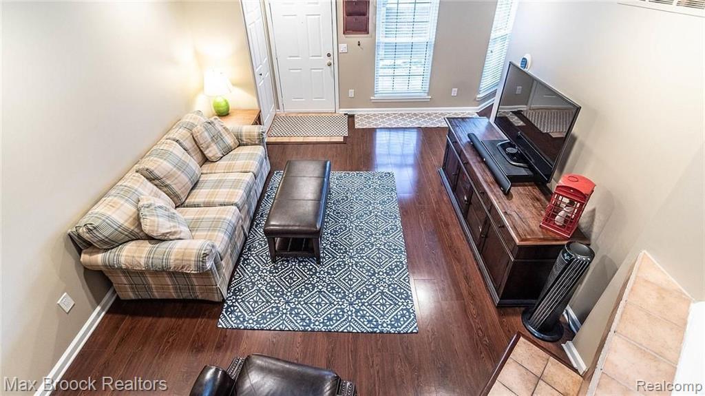 40014 Crosswinds Road Novi, MI 48375 - Photo 7 of 39