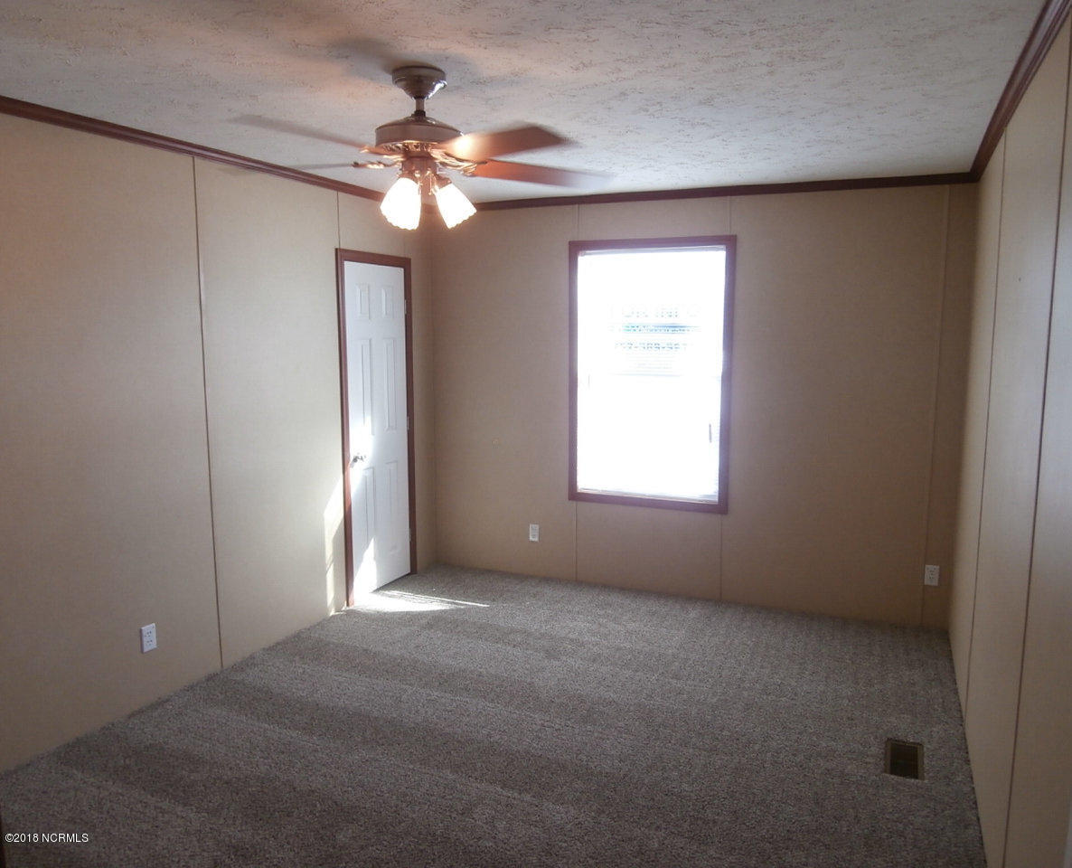 248 Peter Grant Road Snow Hill, NC 28580 - Photo 15 of 26 Bedroom # 2