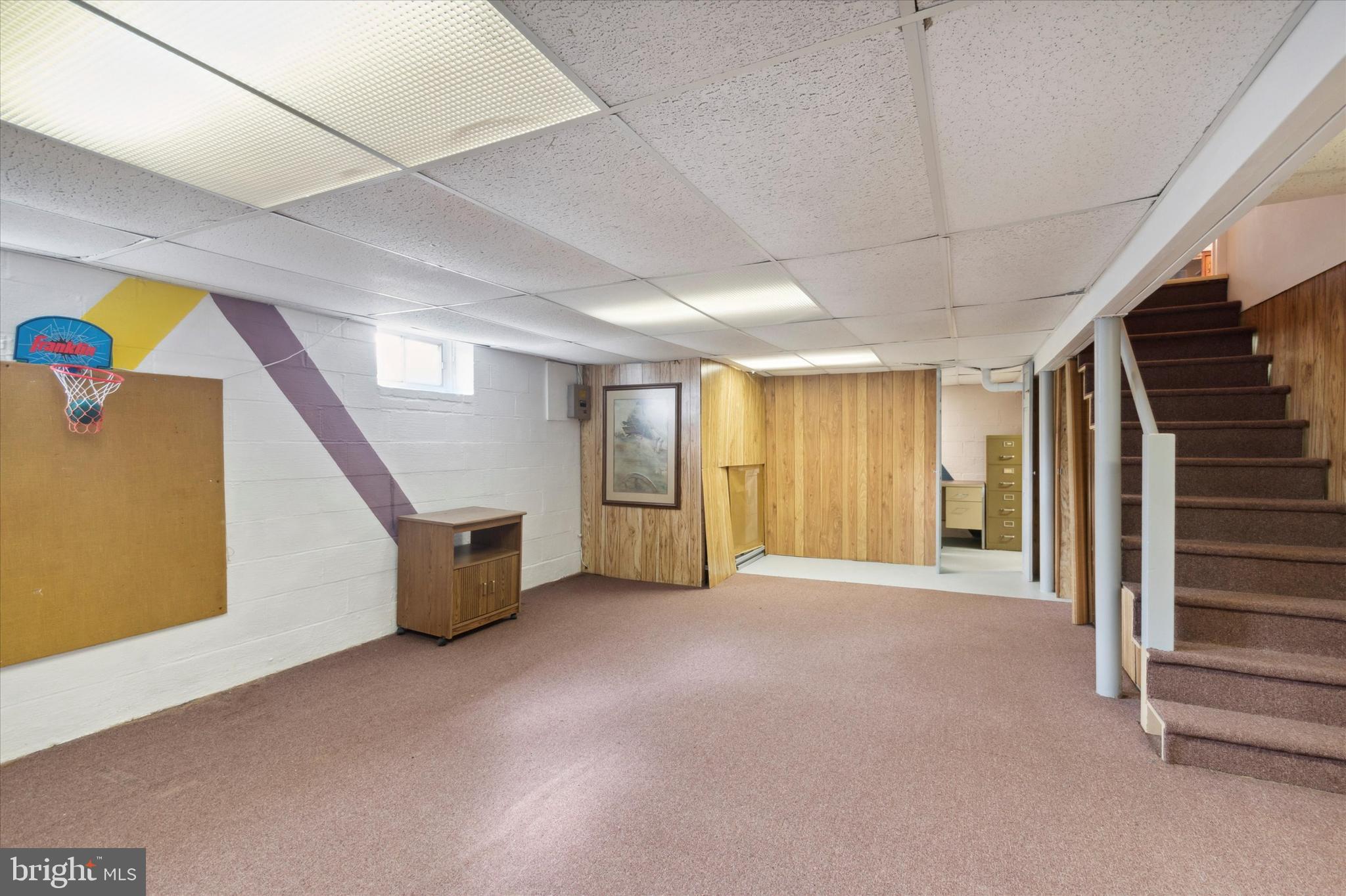 1056 Crozer Lane Springfield, PA 19064 - Photo 24 of 27