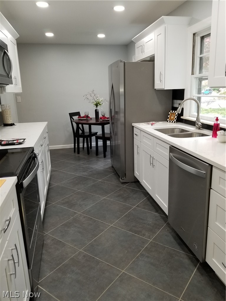 2071 Miami Road Euclid, OH 44117 - Photo 11 of 20 Gallery Image 11