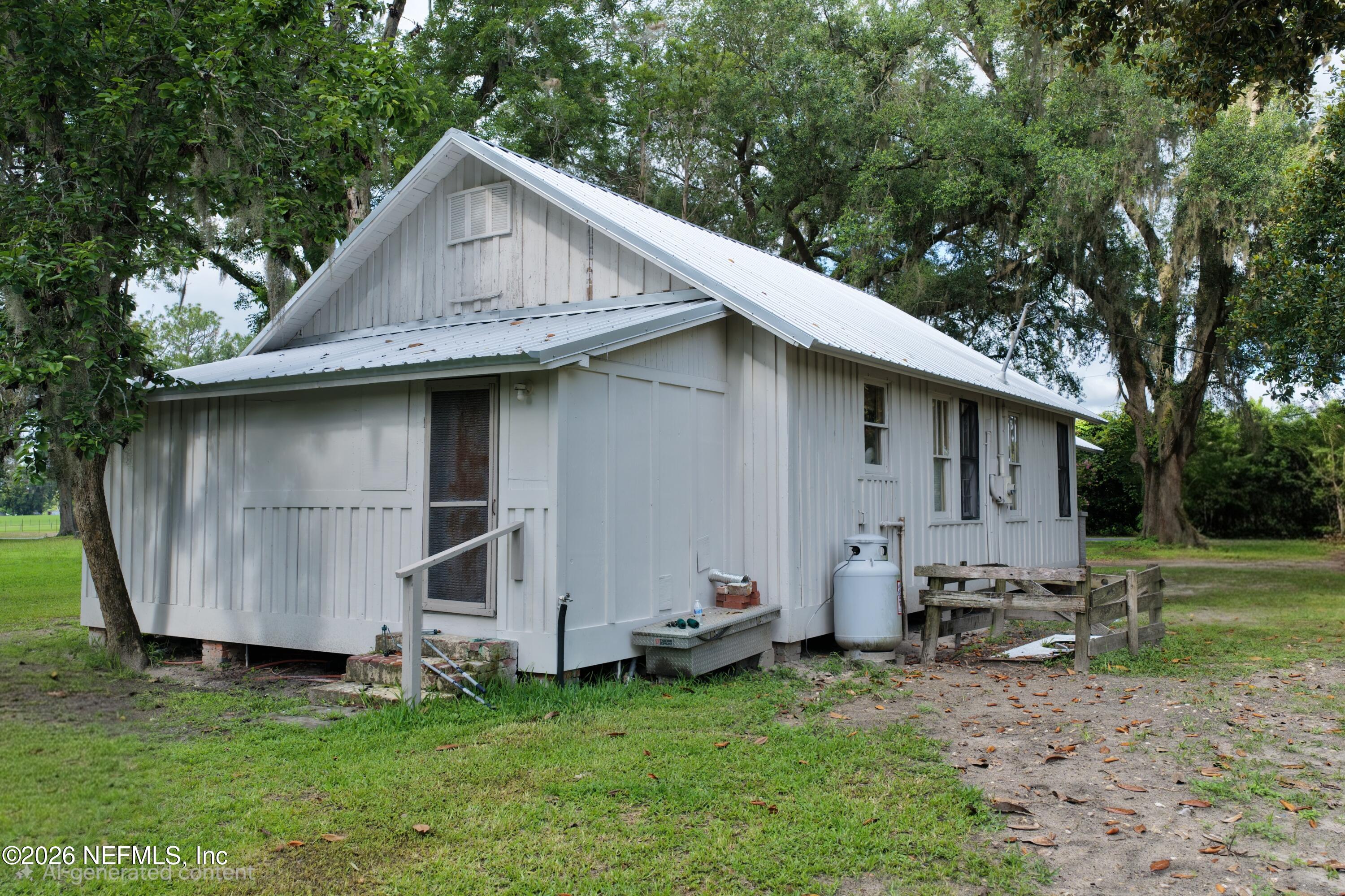 7410 129th Road Live Oak, FL 32060 - Photo 7 of 11 .