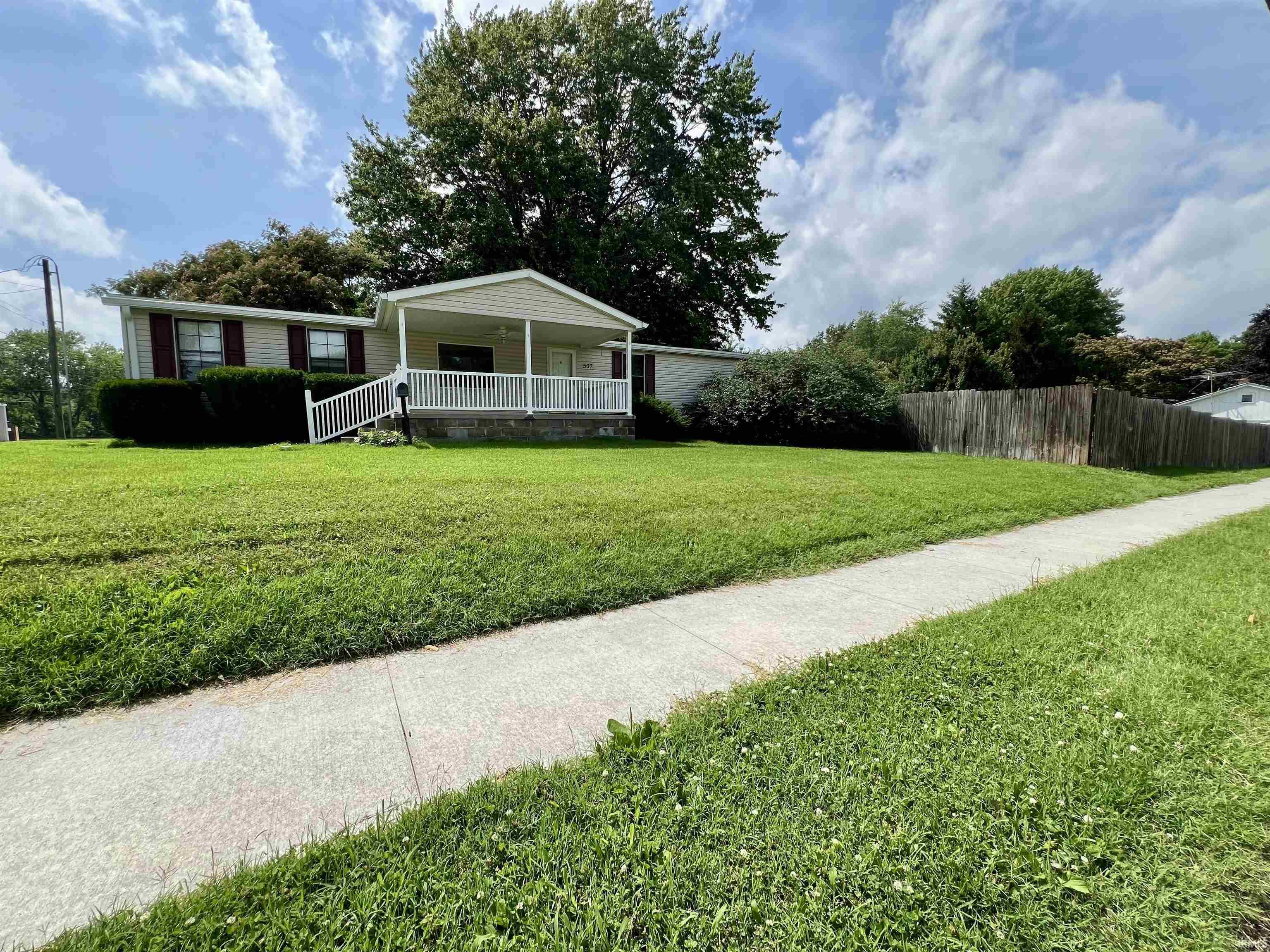 507 South Main Street Fort Branch, IN 47648 - Photo 1 of 22