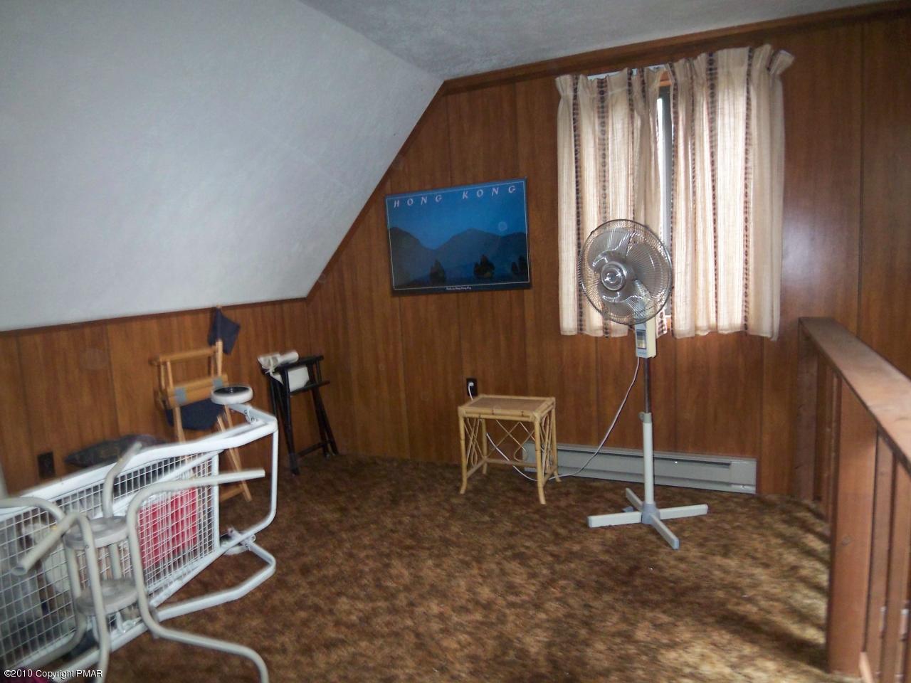 3 Spruce Road Blakeslee, PA 18610 - Photo 9 of 13 Loft