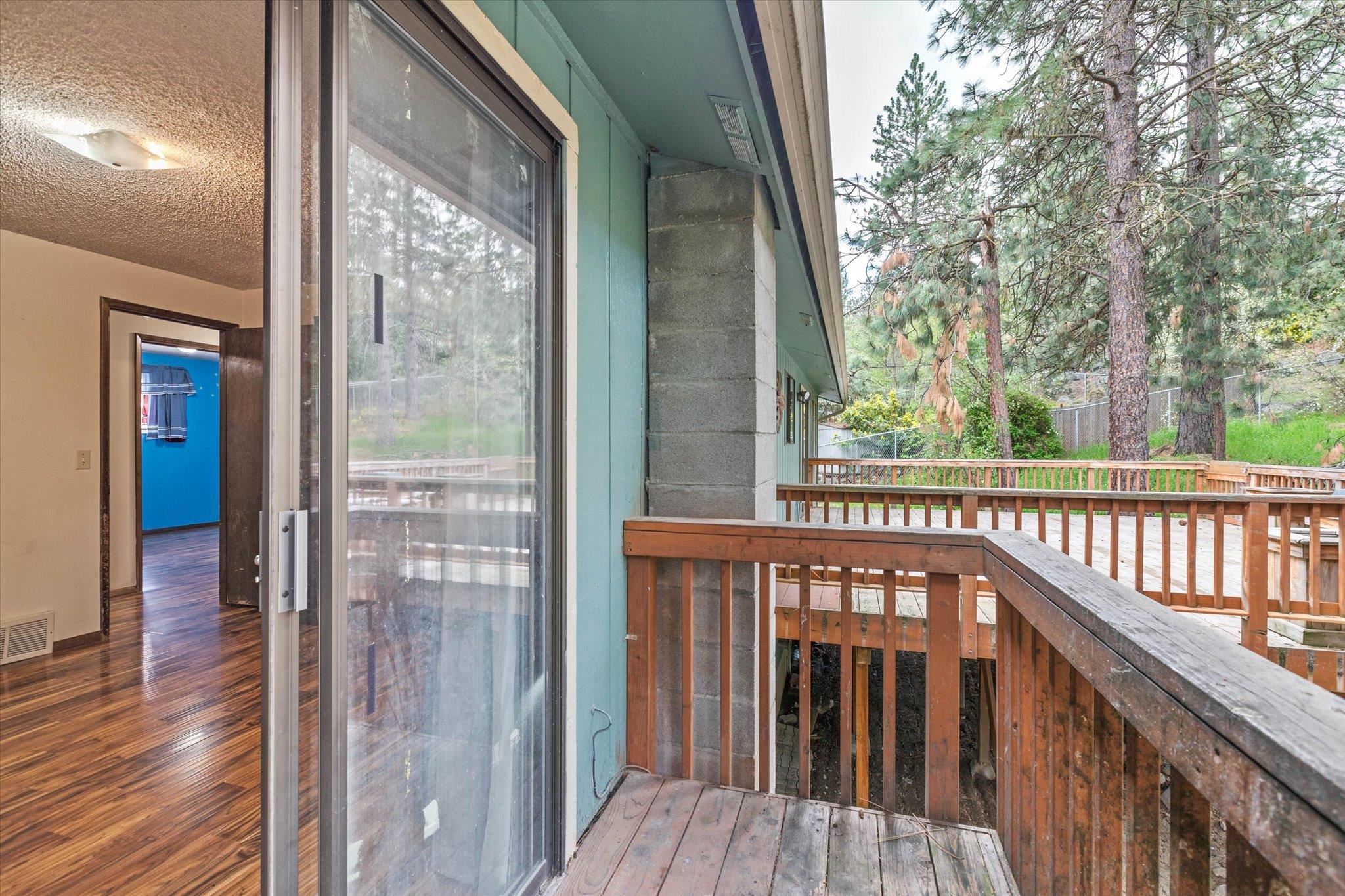 1712 South Wardson Road Spokane, WA 99212 - Photo 14 of 30