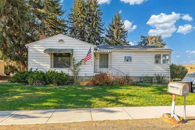 $269,900 | 1020 South Whitman Avenue, Rosalia, WA 99170