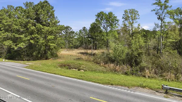$73,000 | 20548 Highway 43, Picayune, MS 39466