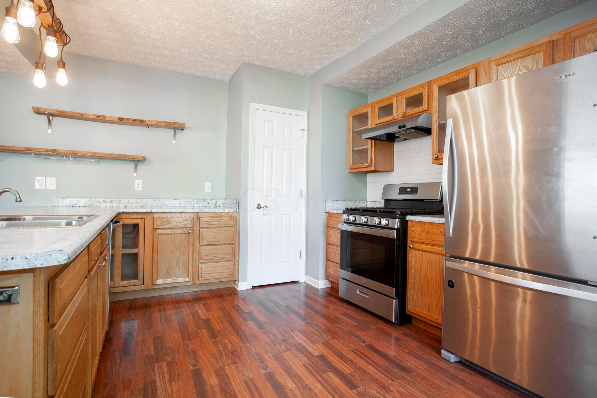 929 Lockbourne Road Columbus, OH 43206 - Photo 11 of 20 kitchen has great work flow.
