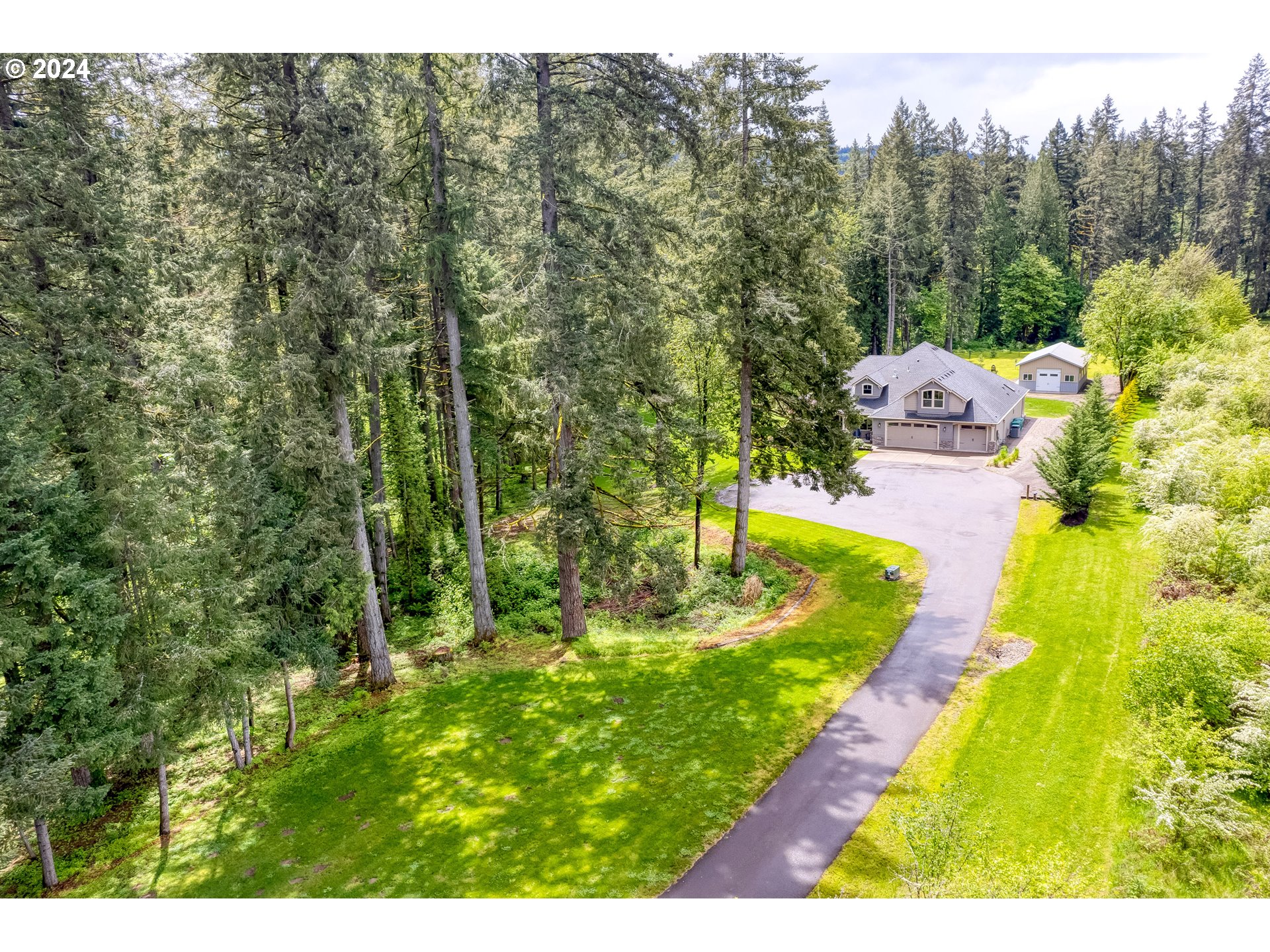 24794 Southwest Middleton Road Sherwood, OR 97140 - Photo 4 of 40