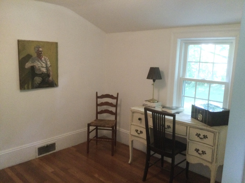 114 Chestnut Street Andover, MA 01810 - Photo 27 of 42