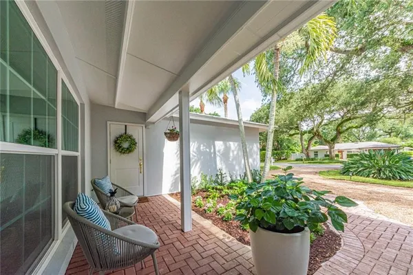 $12,000 | 326 Date Palm Road, Vero Beach, FL 32963