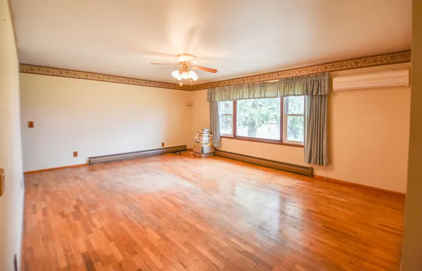 $220,000 | 1023 Burbank Road, Quincy, MI 49082