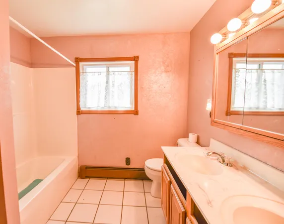 $220,000 | 1023 Burbank Road, Quincy, MI 49082