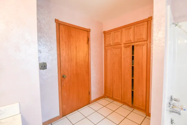 $220,000 | 1023 Burbank Road, Quincy, MI 49082