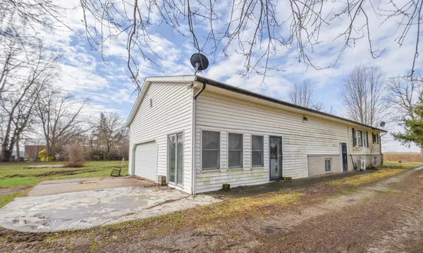 $220,000 | 1023 Burbank Road, Quincy, MI 49082