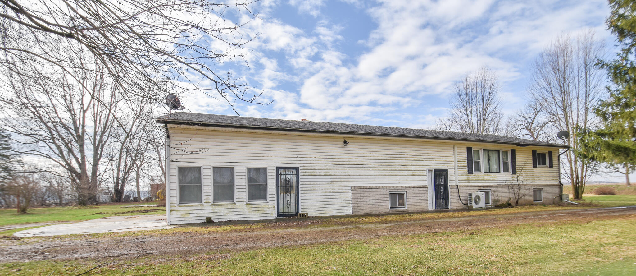 1023 Burbank Road Quincy, MI 49082 - Photo 32 of 34 DSC_0008