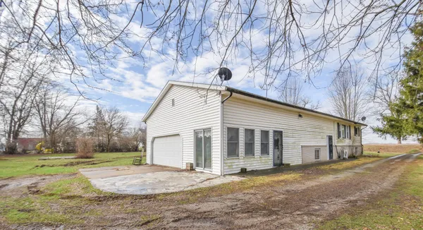 $220,000 | 1023 Burbank Road, Quincy, MI 49082