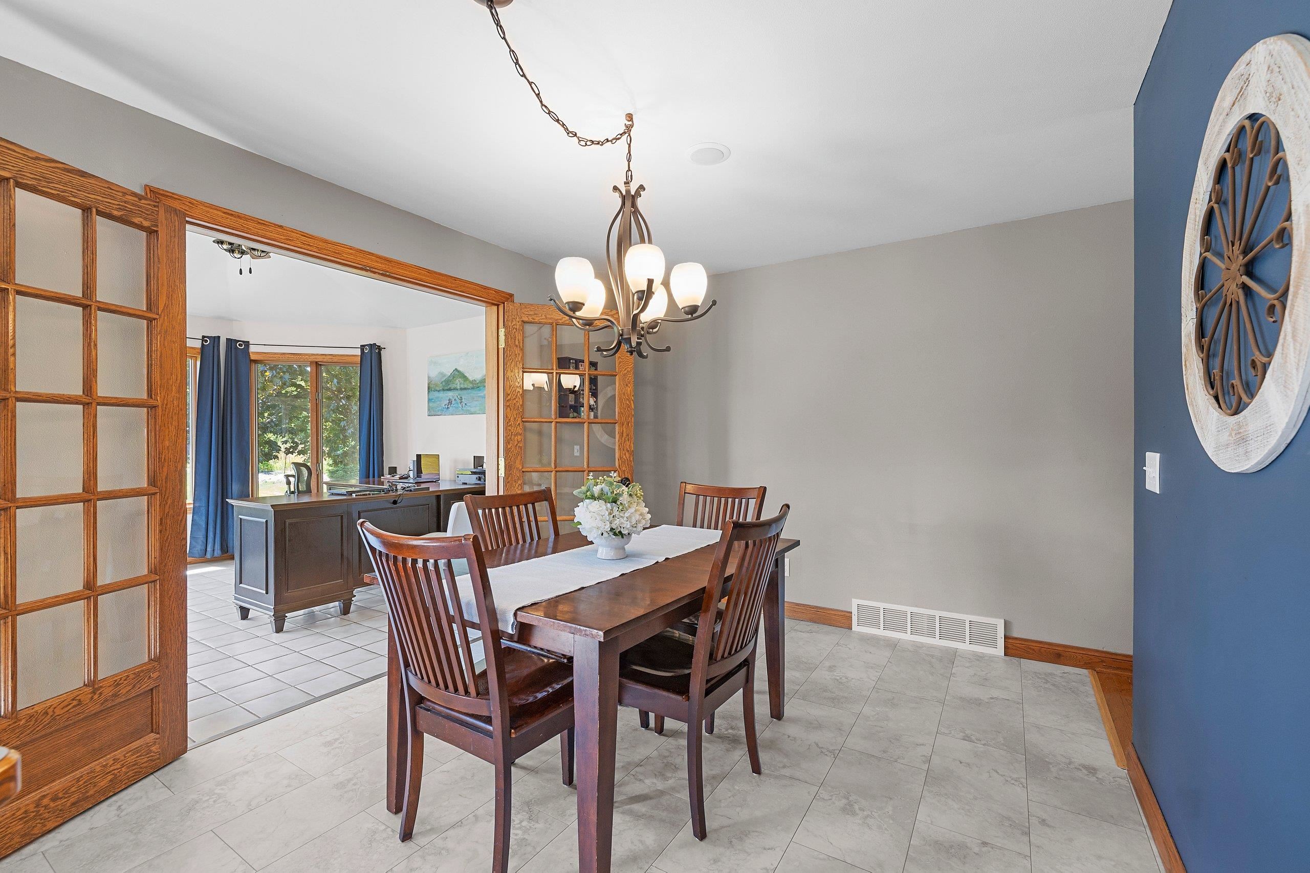 1009 Brill Road Kaukauna, WI 54130 - Photo 15 of 75