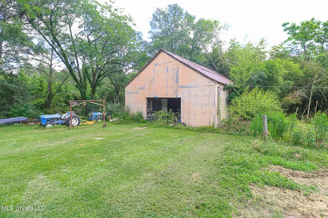 $775,000 | 2548 Furrs Mill Drive Northeast, Wesson, MS 39191