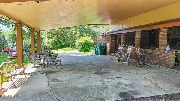 $775,000 | 2548 Furrs Mill Drive Northeast, Wesson, MS 39191