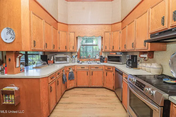 $775,000 | 2548 Furrs Mill Drive Northeast, Wesson, MS 39191