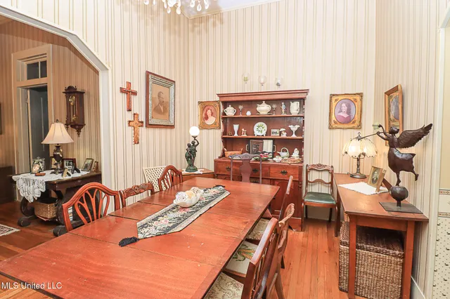 $775,000 | 2548 Furrs Mill Drive Northeast, Wesson, MS 39191