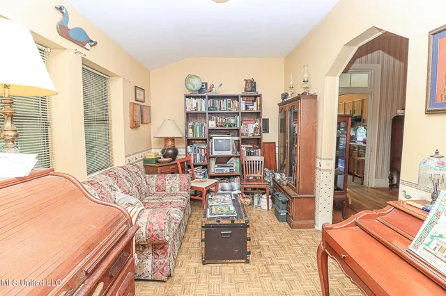 $775,000 | 2548 Furrs Mill Drive Northeast, Wesson, MS 39191