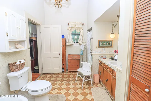 $775,000 | 2548 Furrs Mill Drive Northeast, Wesson, MS 39191