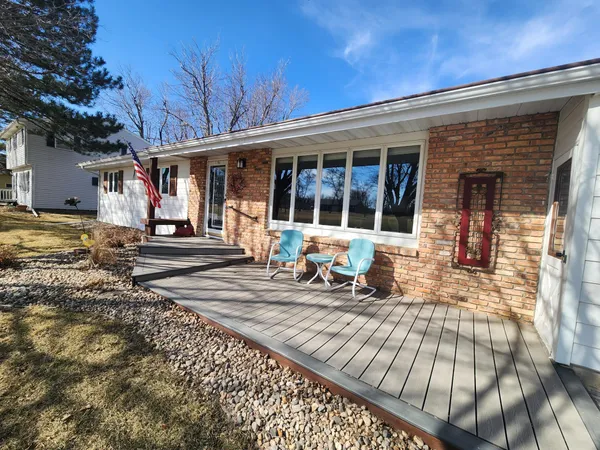 $279,900 | 1108 5th Avenue Southwest, Pipestone, MN 56164