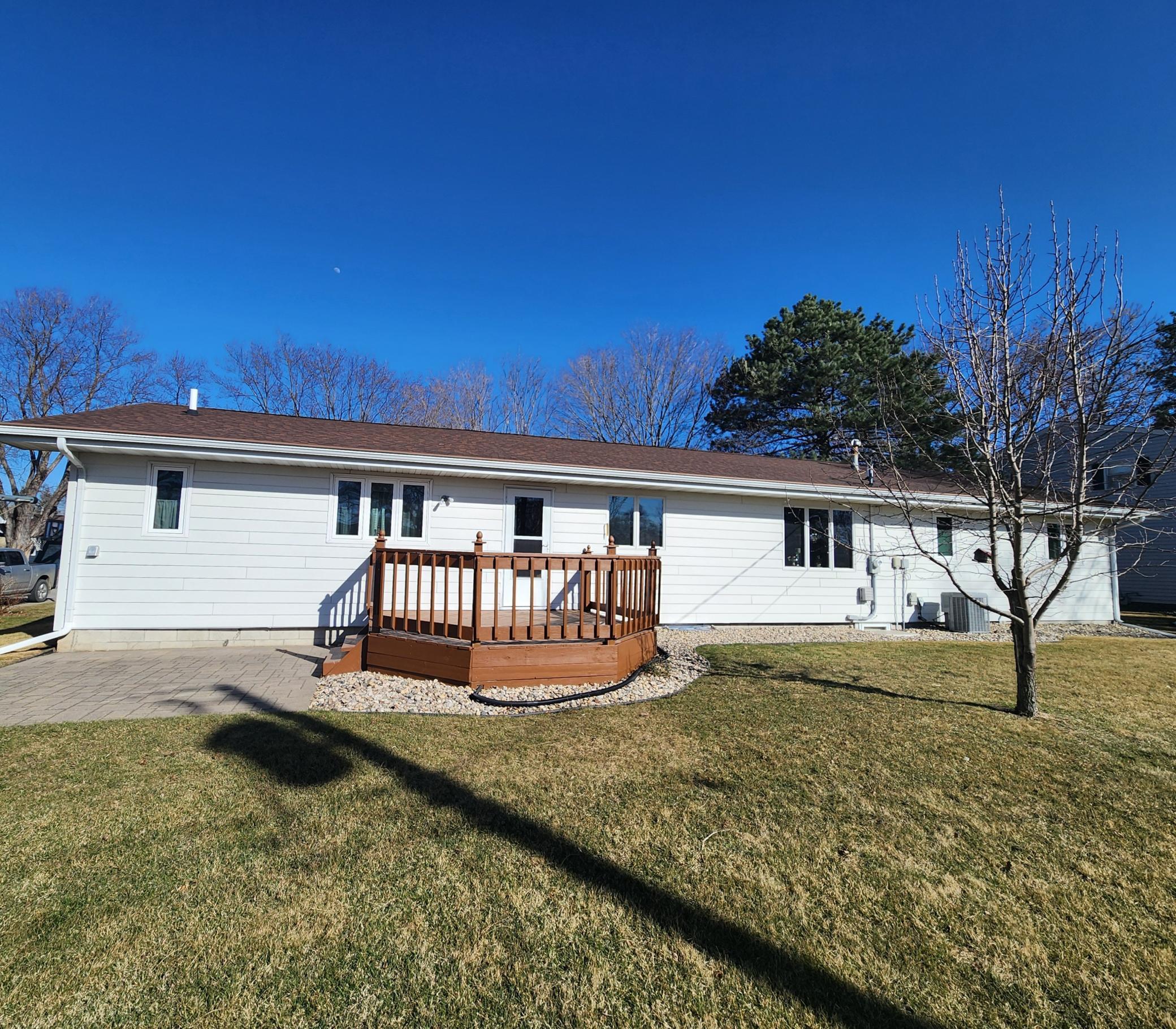 1108 5th Avenue Southwest Pipestone, MN 56164 - Photo 5 of 35