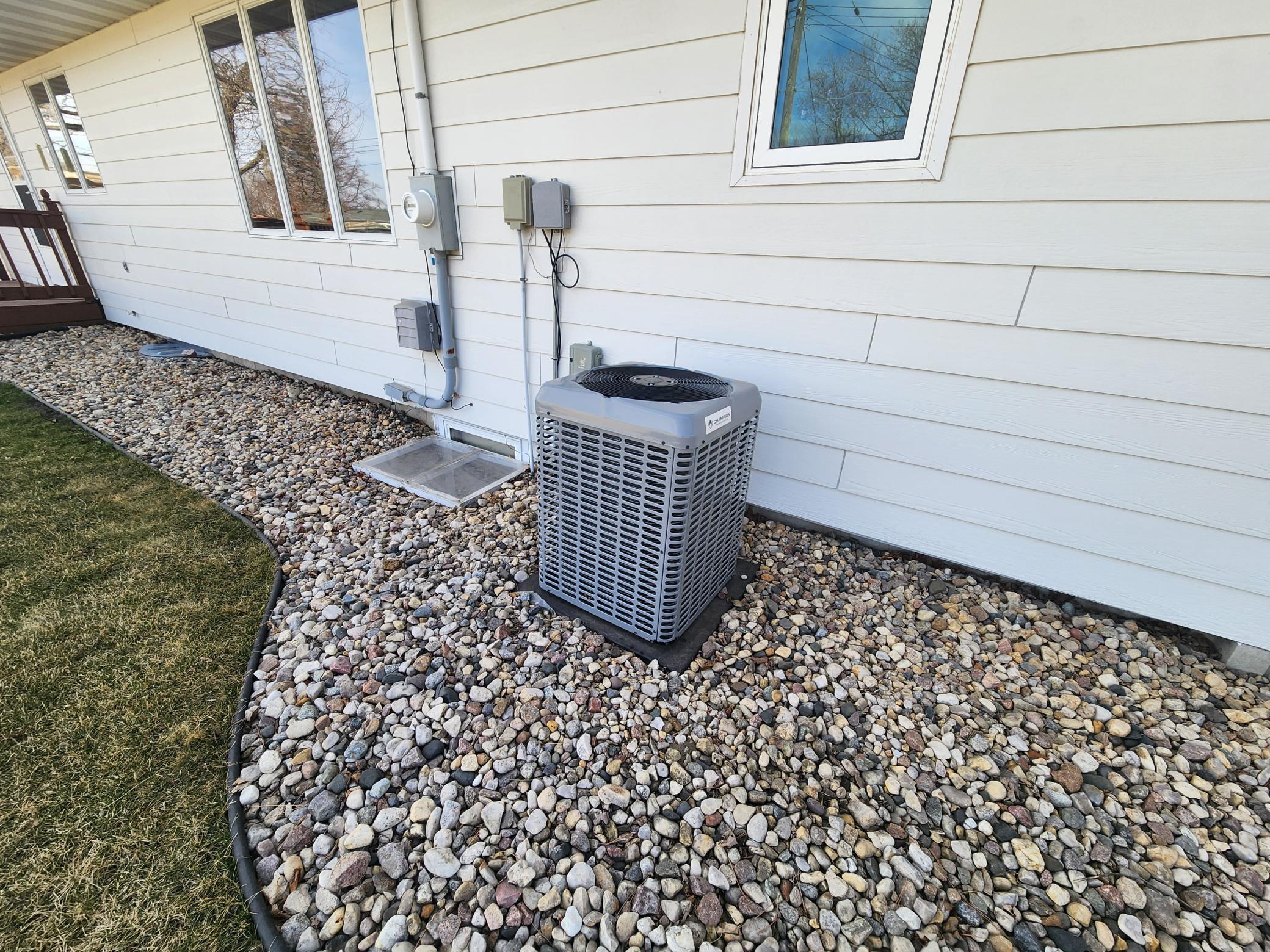 1108 5th Avenue Southwest Pipestone, MN 56164 - Photo 9 of 35