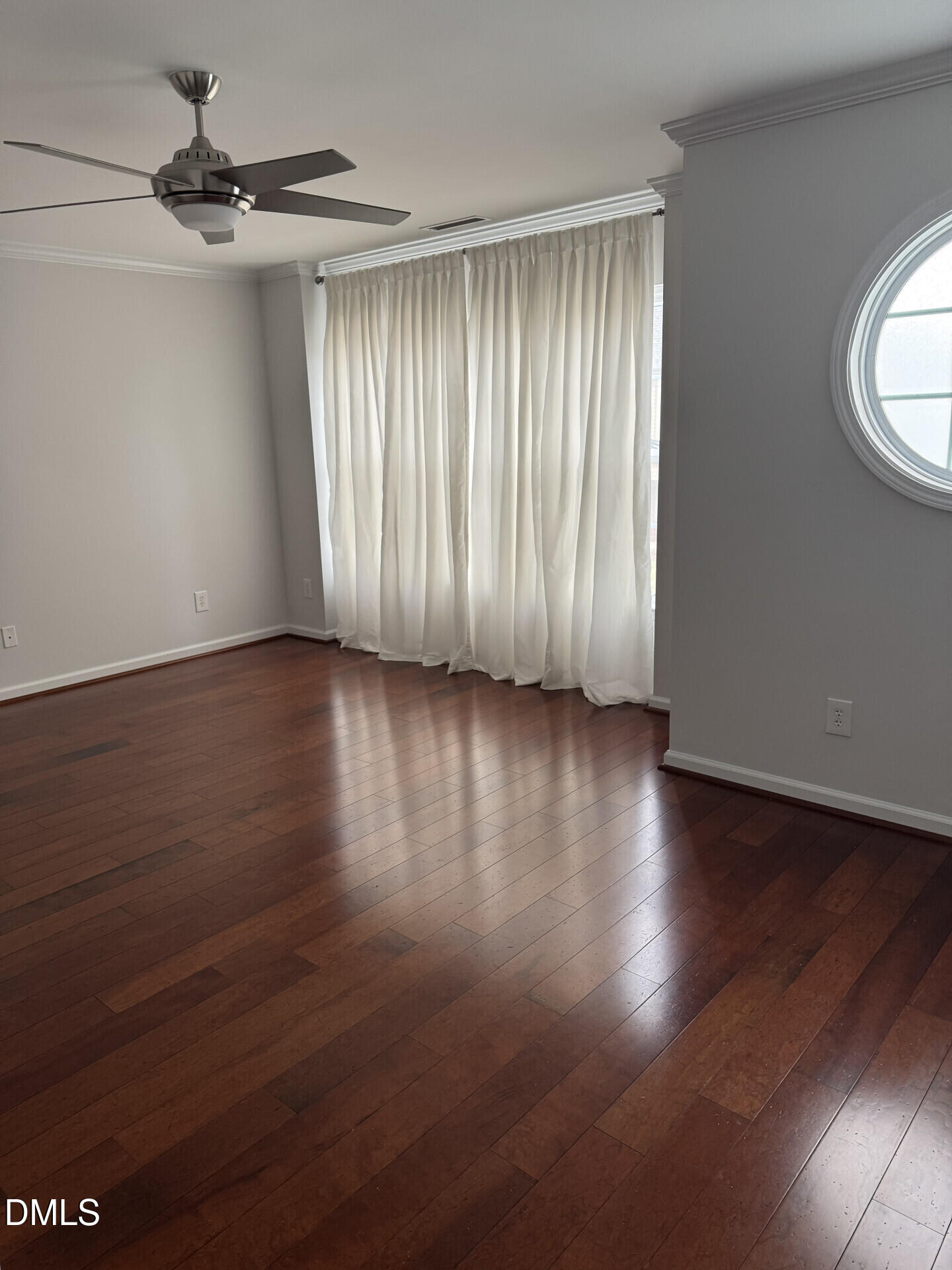 9816 Cicero Drive Raleigh, NC 27617 - Photo 5 of 11 9816CiceroDr_68566_4