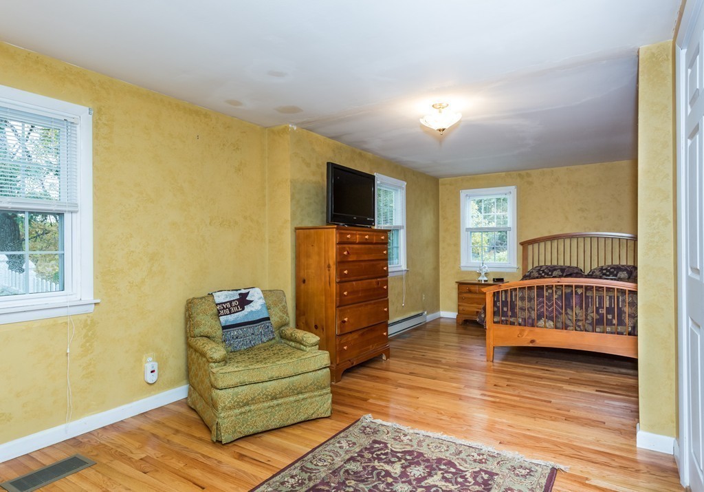 43 Holly Hill Road Springfield, MA 01119 - Photo 22 of 30 Gallery Image 22