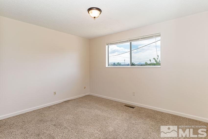 11510 Mistletoe Street Reno, NV 89506 - Photo 12 of 18 Photo 12