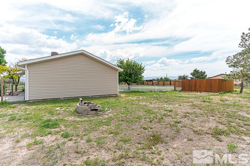 11510 Mistletoe Street Reno, NV 89506 - Photo 15 of 18 Photo 15
