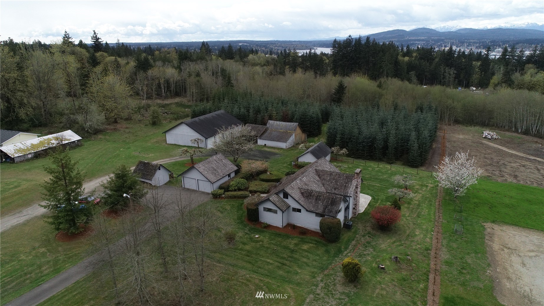 2530 Mountain View Road East Port Orchard, WA 98366 - Photo 31 of 34 a view of a lake with a mountain in the background