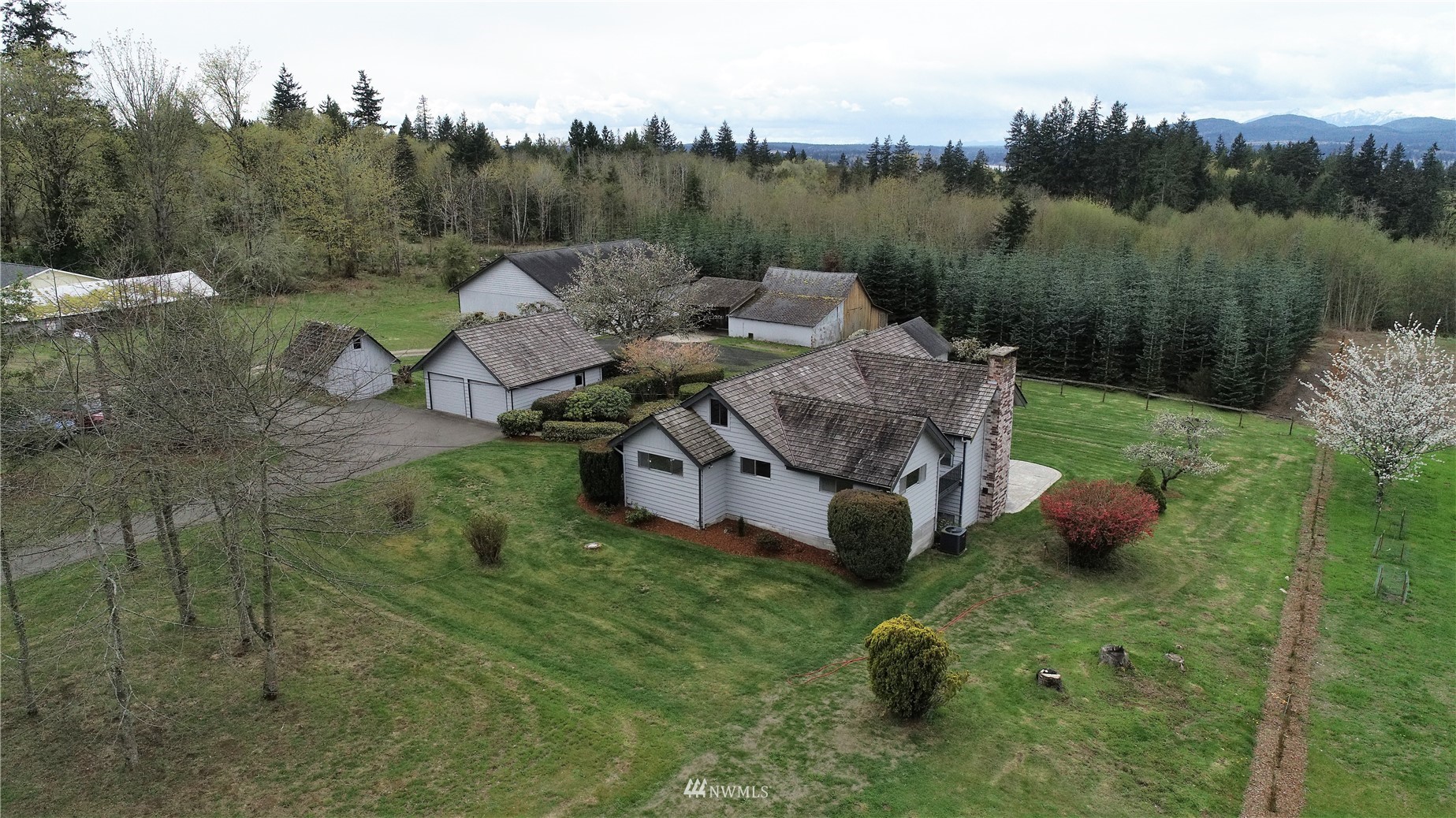 2530 Mountain View Road East Port Orchard, WA 98366 - Photo 8 of 34