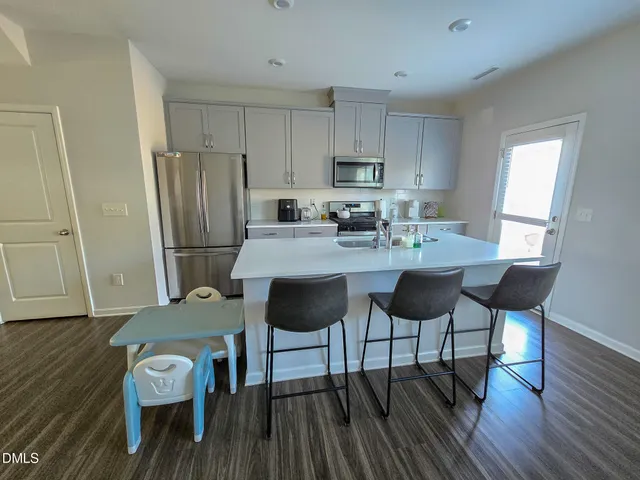 $1,695 | 3405 Oak Pass Drive, Raleigh, NC 27610