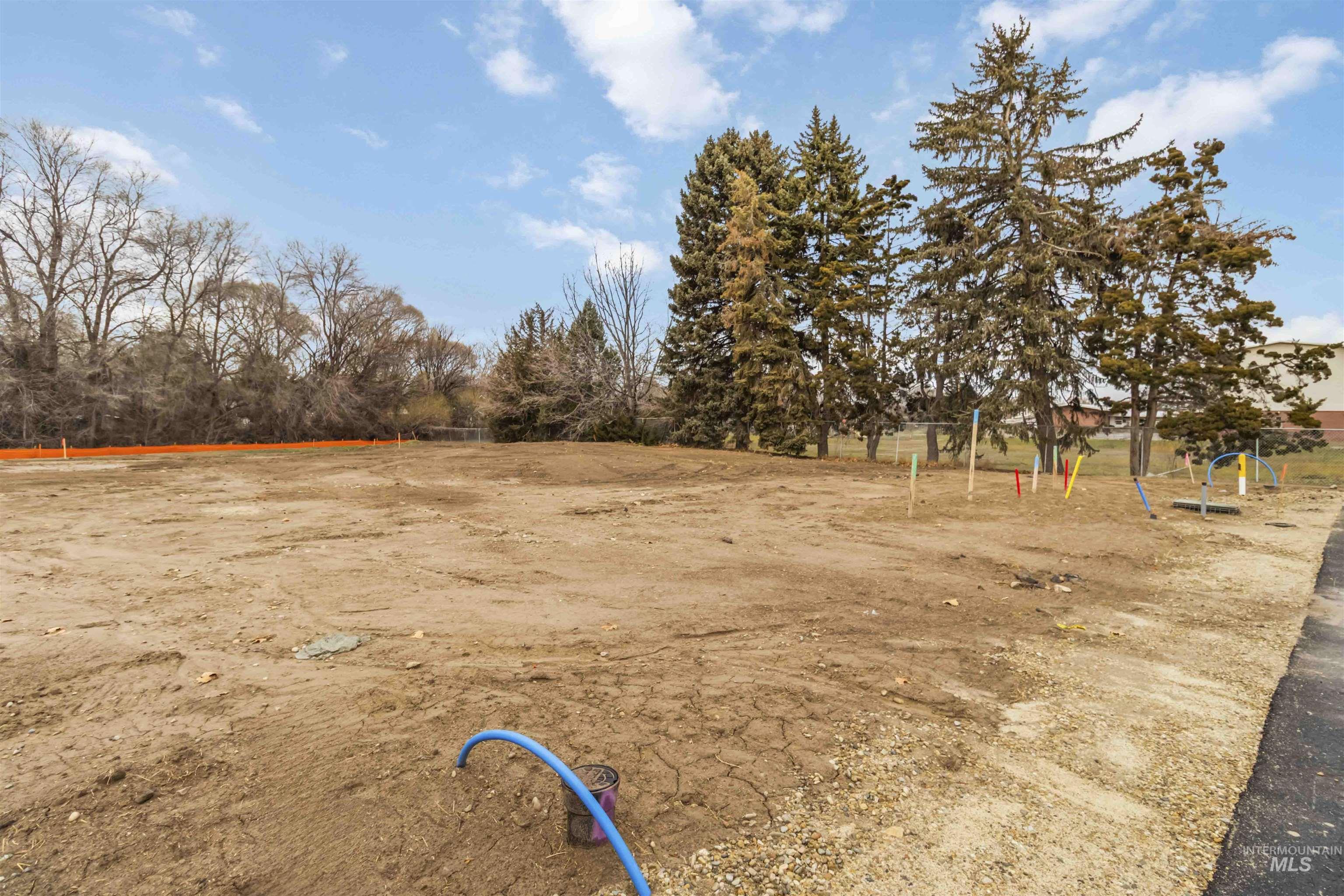 Oregon Avenue Caldwell, ID 83605 - Photo 22 of 42 View of yard