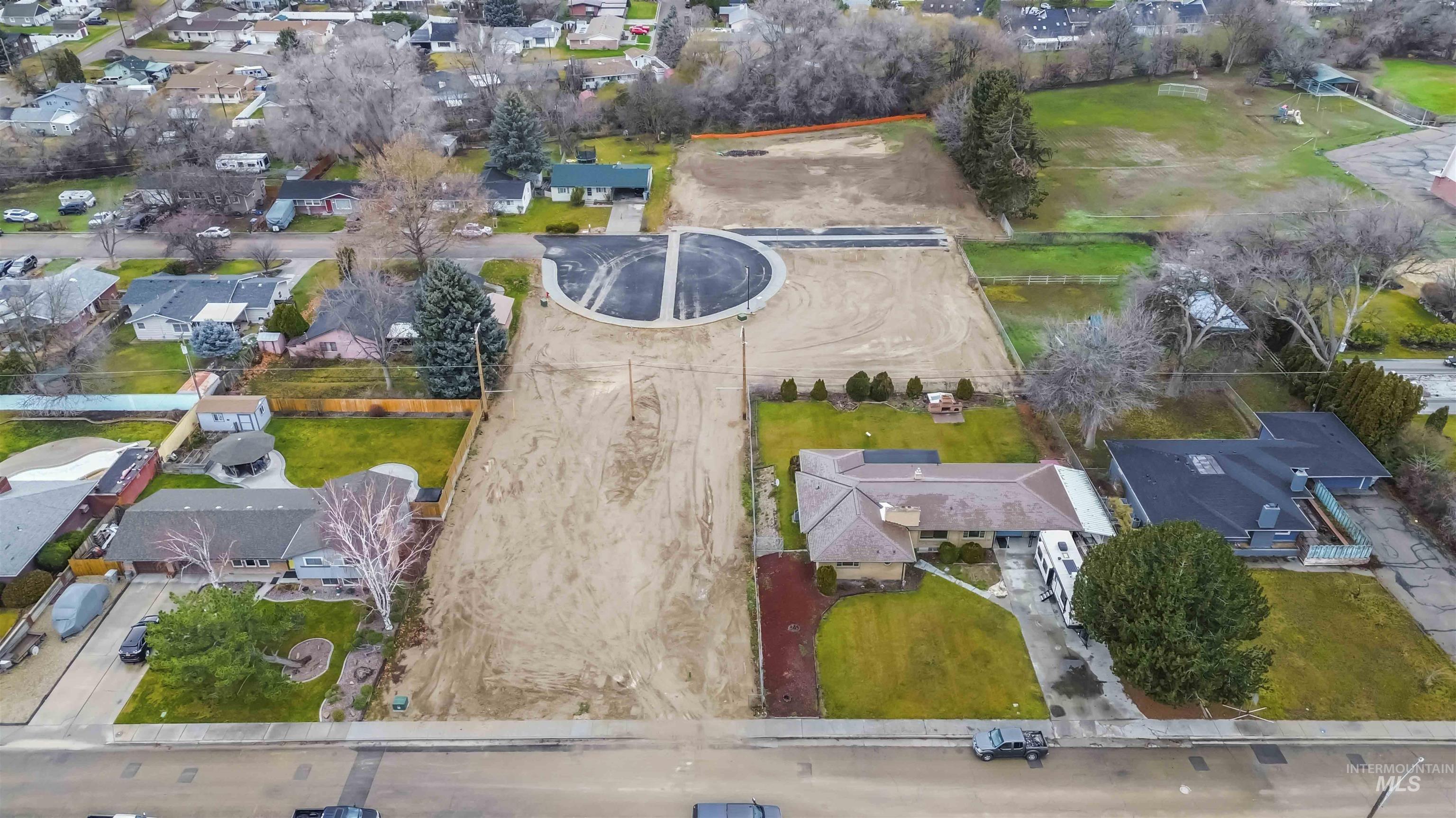 Oregon Avenue Caldwell, ID 83605 - Photo 10 of 42 Aerial view of property's location with nearby suburban area