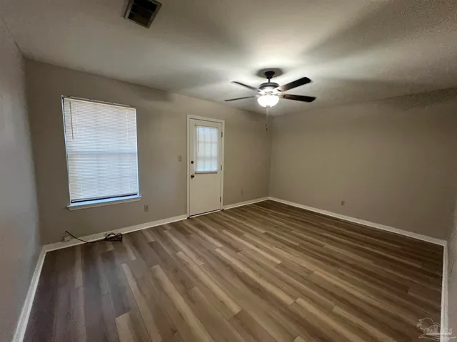 $1,095 | 1350 Fairchild Street, Unit A, Pensacola, FL 32504