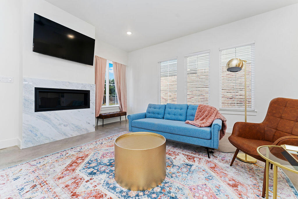 4511 22nd Place Lubbock, TX 79407 - Photo 11 of 30 11