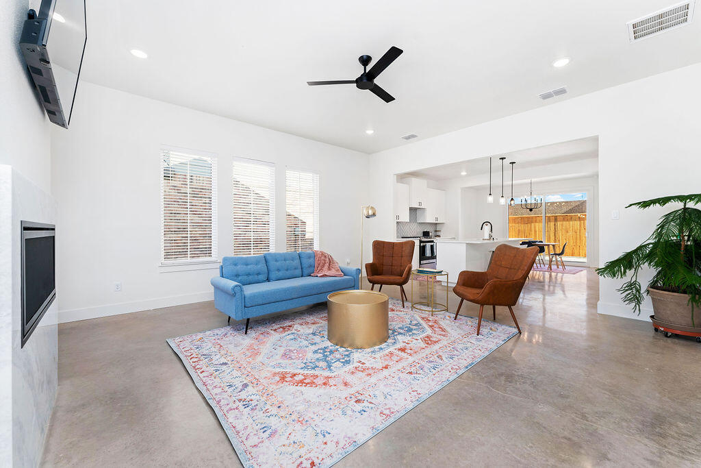 4511 22nd Place Lubbock, TX 79407 - Photo 7 of 30 7