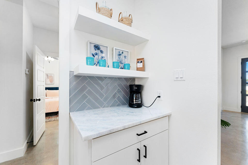 4511 22nd Place Lubbock, TX 79407 - Photo 9 of 30 9