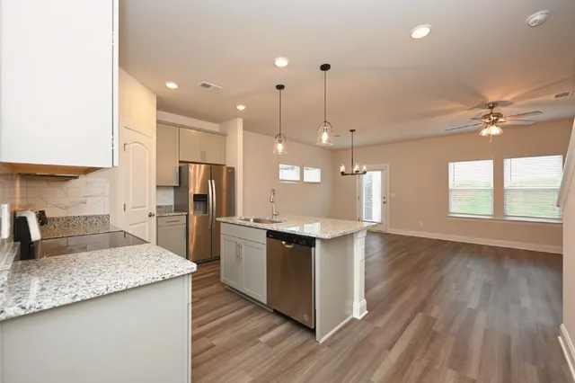 $2,225 | 4554 Skywood Lane, Nashville, TN 37207