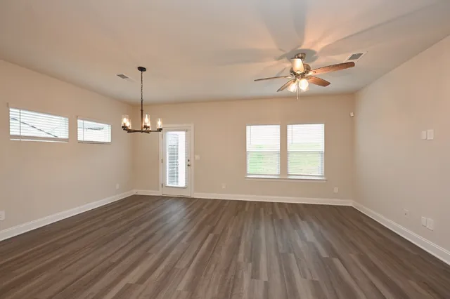 $2,225 | 4554 Skywood Lane, Nashville, TN 37207