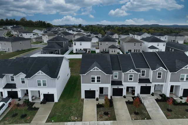 $2,225 | 4554 Skywood Lane, Nashville, TN 37207