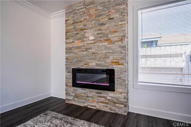 a living room with a fireplace in it