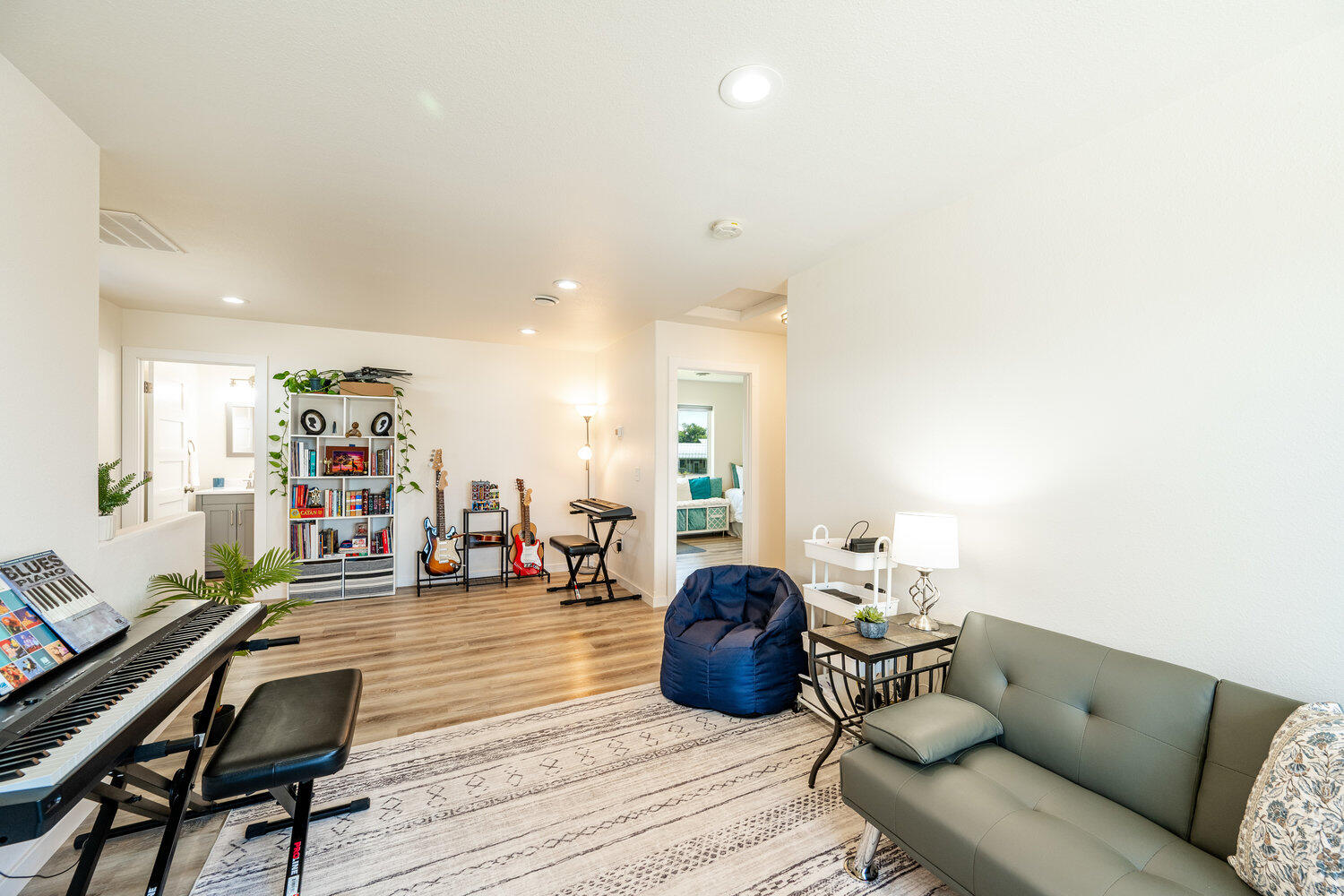 2173 Excalibur Way Sheridan, WY 82801 - Photo 34 of 47 015_dsc_2584-hdr-edit_422