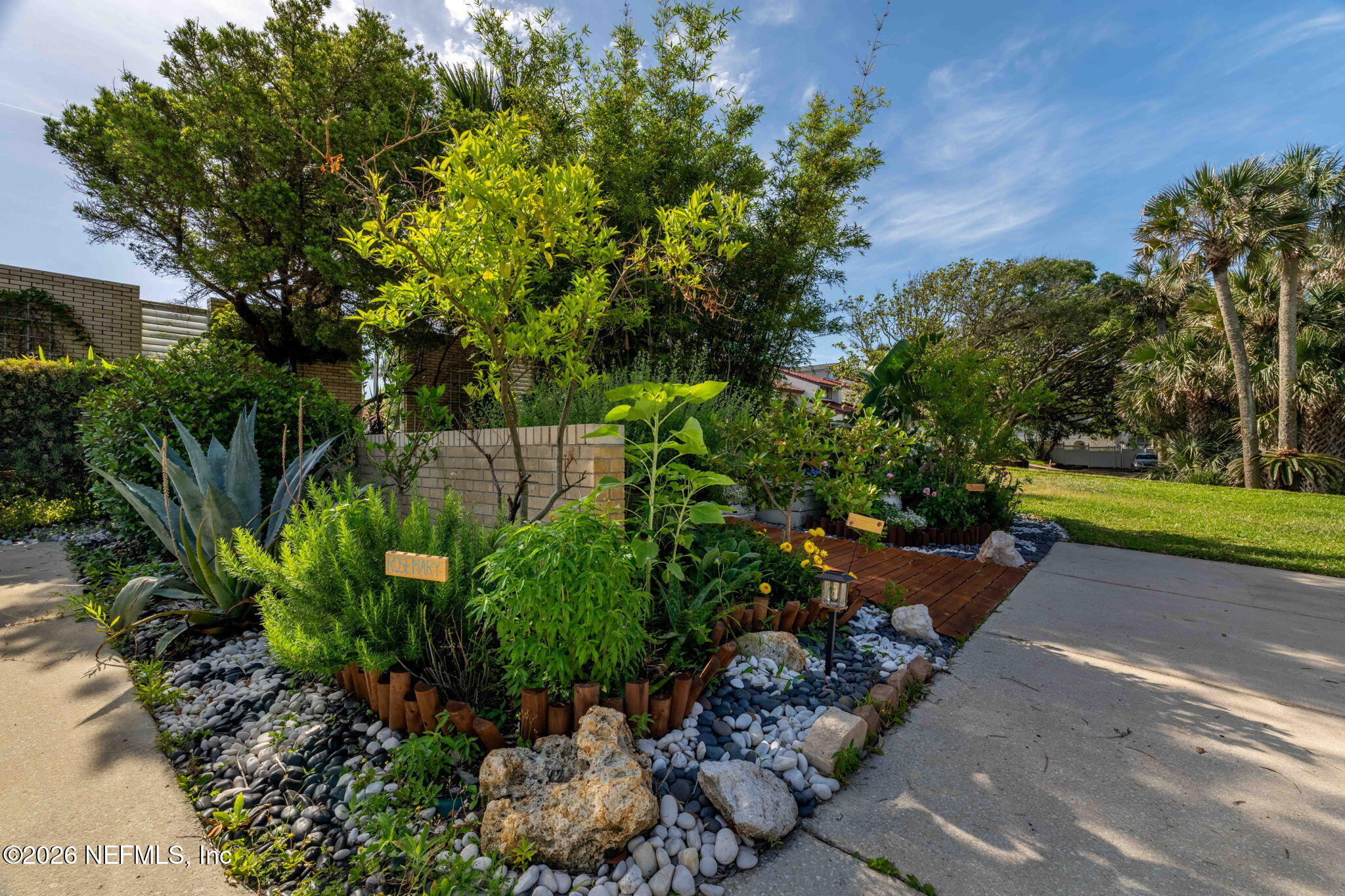 2337 Seminole Road, Unit A Atlantic Beach, FL 32233 - Photo 34 of 39 garden 1